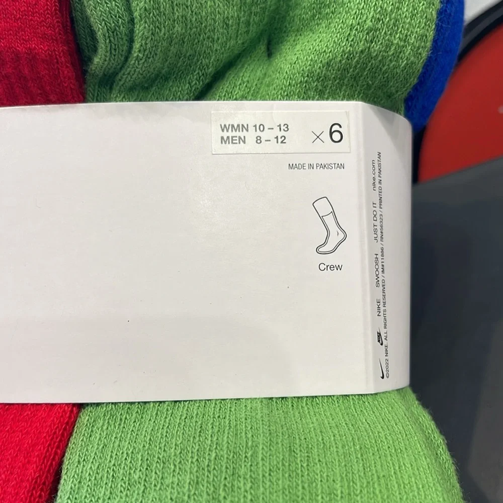 Nike Everyday Plus Cushioned Training Crew Socks (6 Pairs)